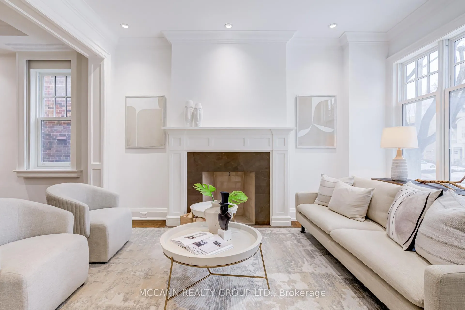 Photo 4 of 172 Hanna Road, Toronto, Leaside — HOMEH