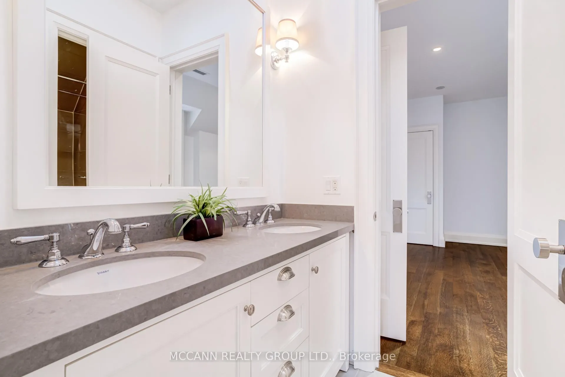 Photo 37 of 172 Hanna Road, Toronto, Leaside — HOMEH