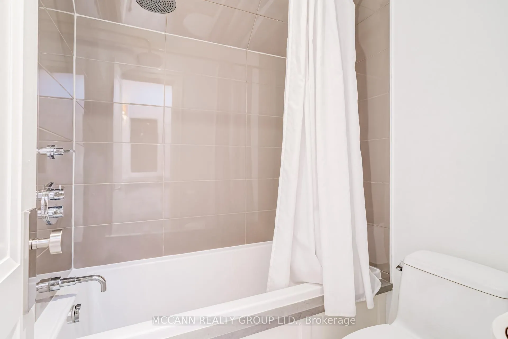 Photo 46 of 172 Hanna Road, Toronto, Leaside — HOMEH