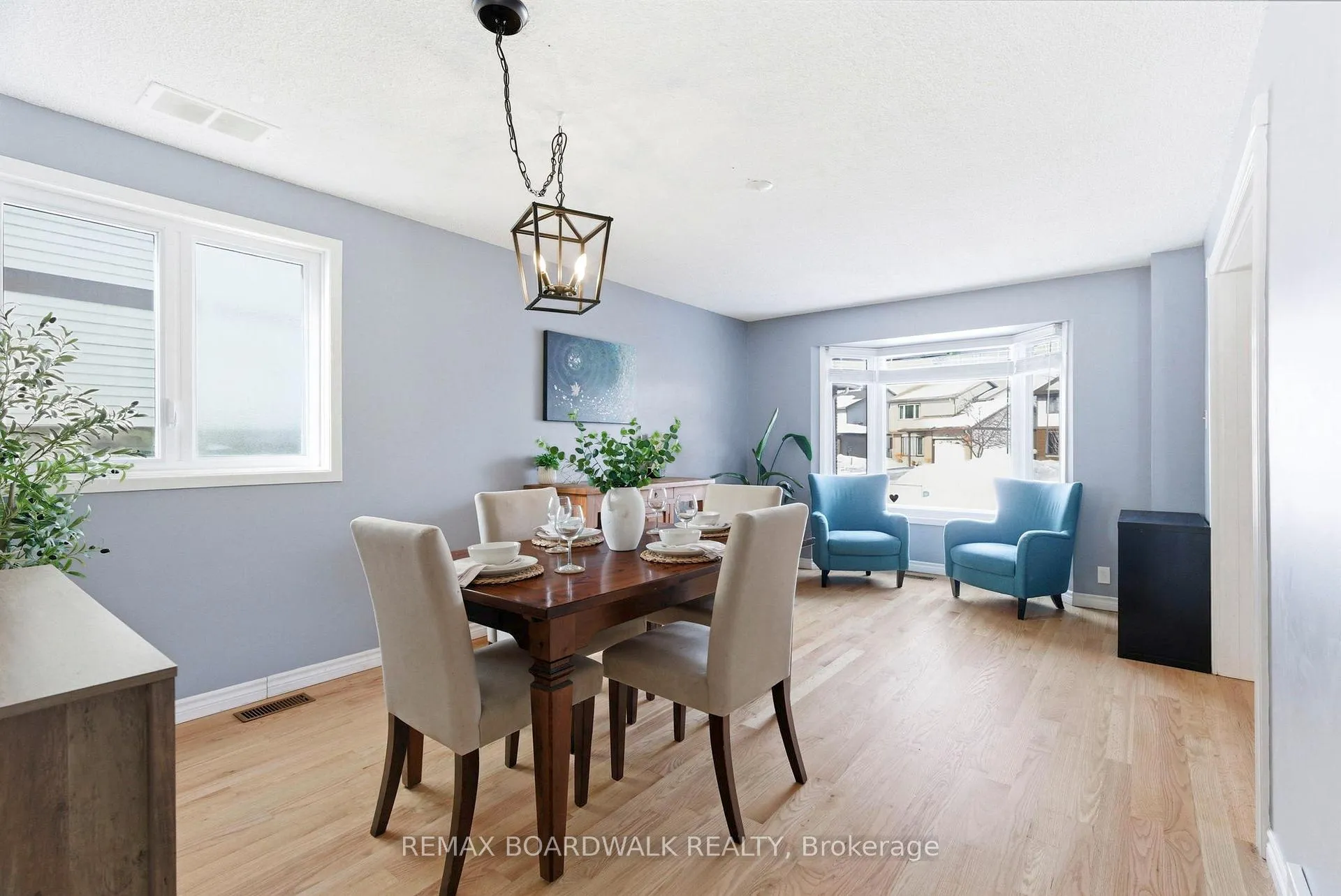 Photo 10 of 49 Liston Crescent, Ottawa, Kanata - Katimavik — HOMEH