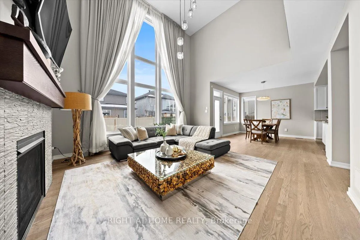 Photo 11 of 319 Oxer Place, Ottawa, Kanata - Emerald Meadows/Trailwest — HOMEH