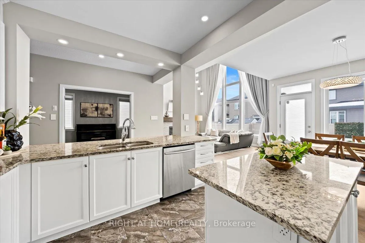 Photo 18 of 319 Oxer Place, Ottawa, Kanata - Emerald Meadows/Trailwest — HOMEH