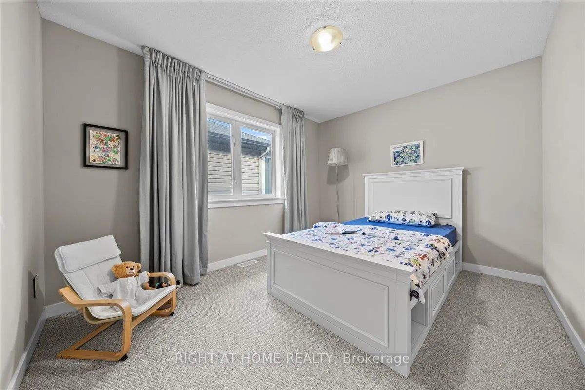 Photo 23 of 319 Oxer Place, Ottawa, Kanata - Emerald Meadows/Trailwest — HOMEH