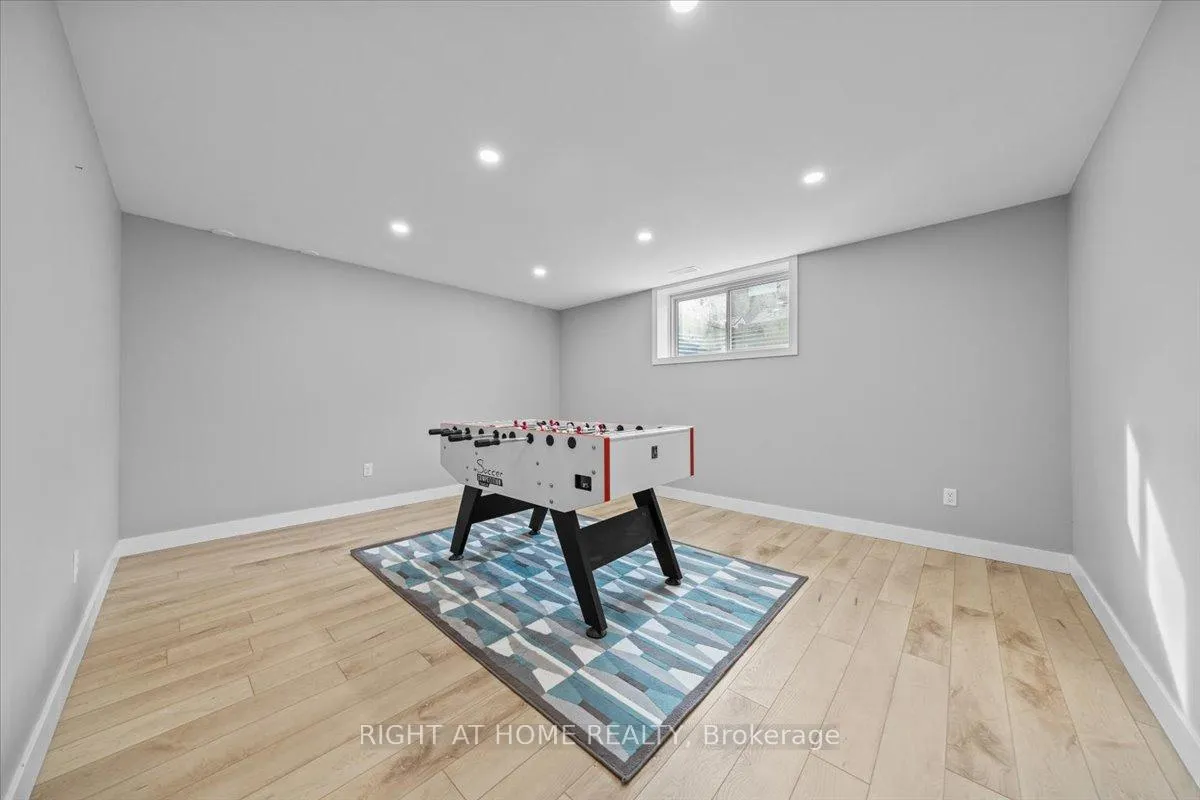 Photo 32 of 319 Oxer Place, Ottawa, Kanata - Emerald Meadows/Trailwest — HOMEH