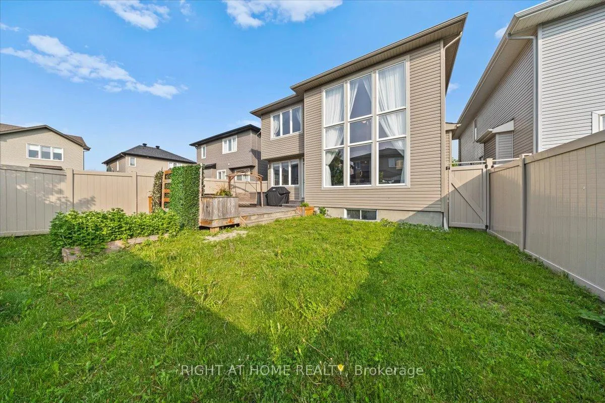 Photo 36 of 319 Oxer Place, Ottawa, Kanata - Emerald Meadows/Trailwest — HOMEH