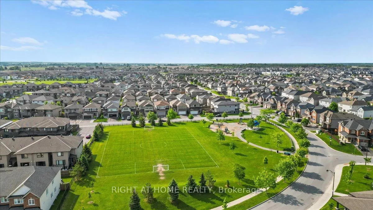 Photo 37 of 319 Oxer Place, Ottawa, Kanata - Emerald Meadows/Trailwest — HOMEH