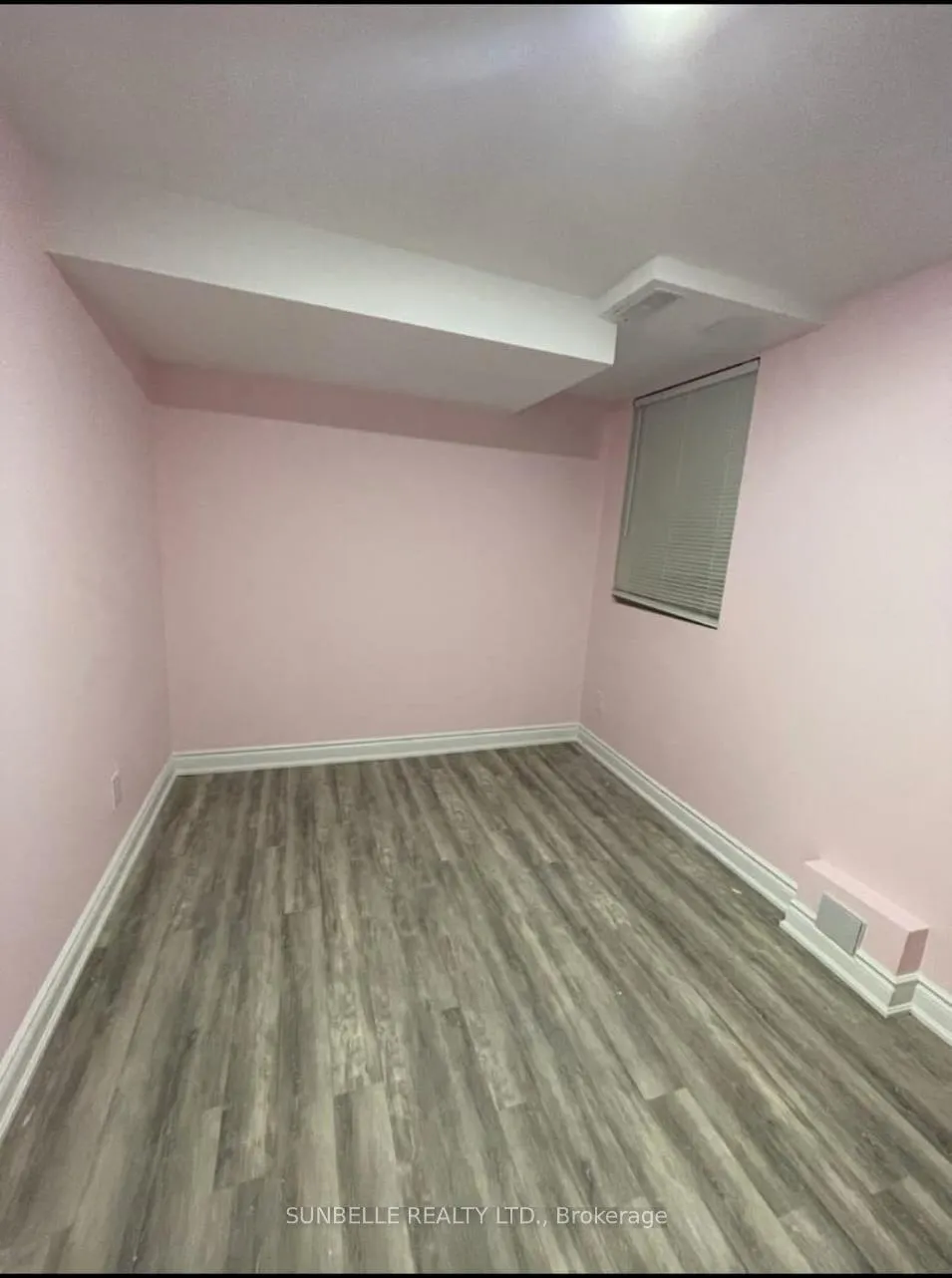 Photo 8 of Unit Basement, 26 Senwood Street, Brampton, Fletcher's Meadow — HOMEH