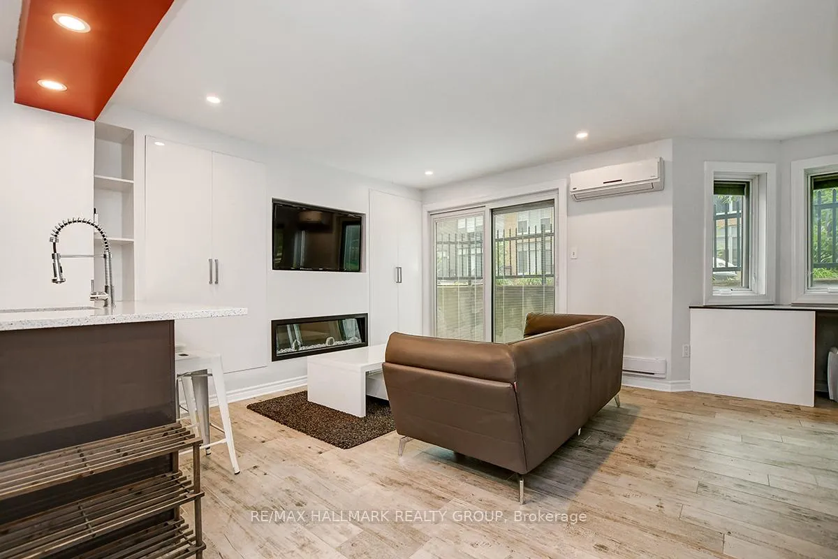 Photo 4 of Unit 1, 232 Wilbrod Street, Ottawa, Sandy Hill — HOMEH