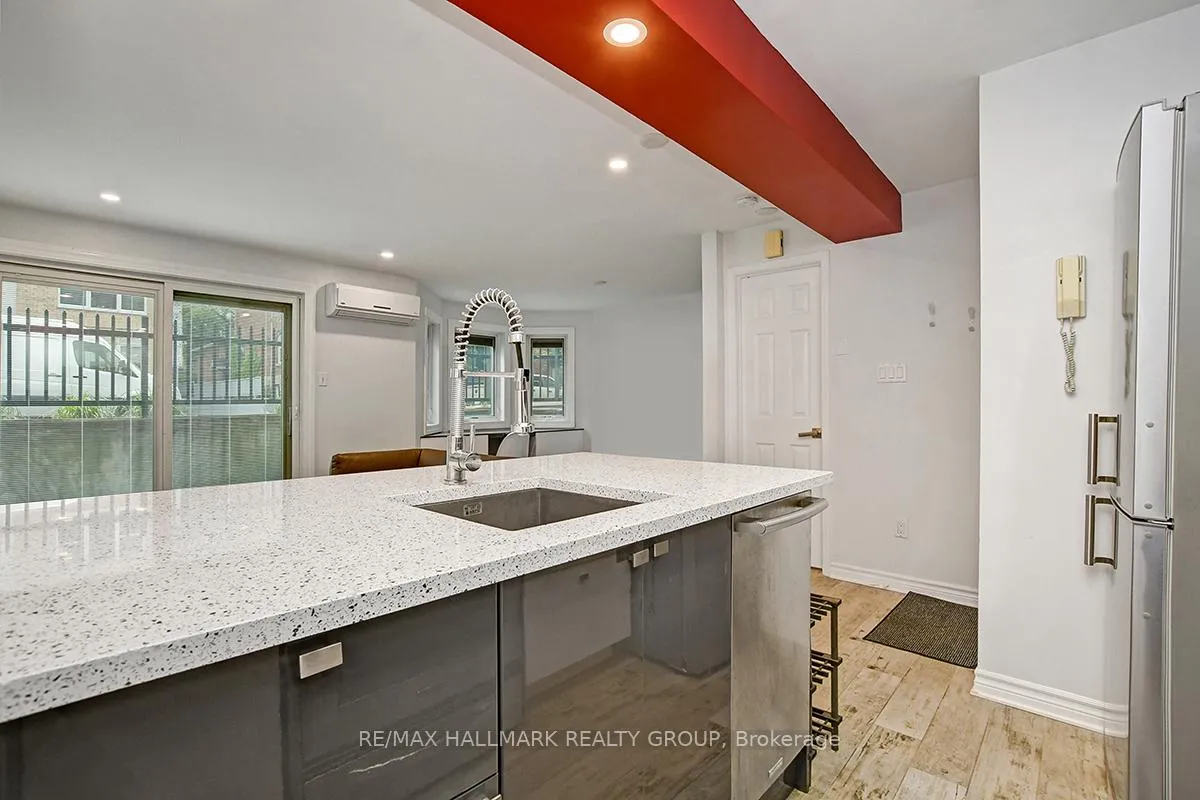 Photo 12 of Unit 1, 232 Wilbrod Street, Ottawa, Sandy Hill — HOMEH
