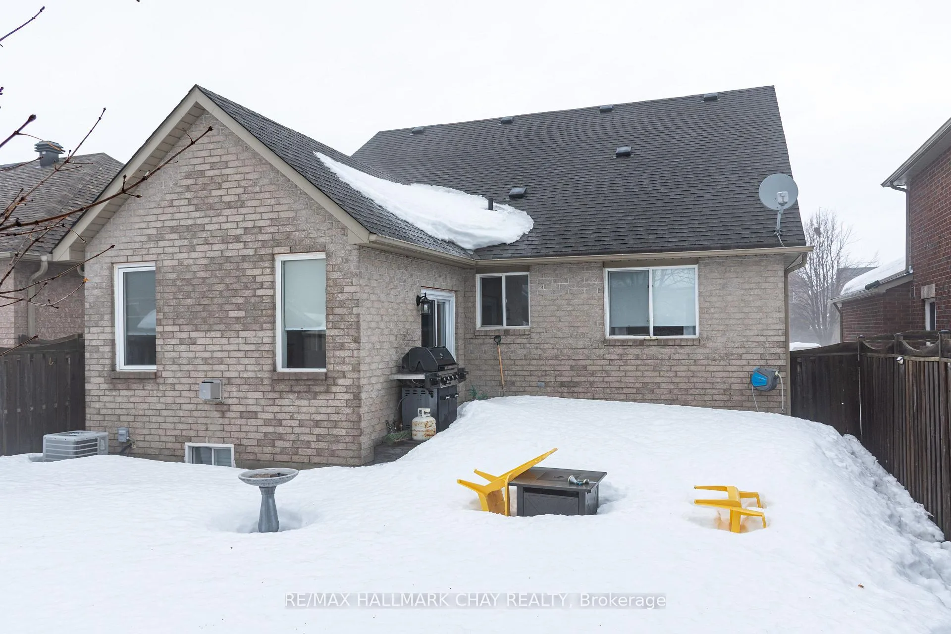 Photo 19 of 107 Tunbridge Road, Barrie, Georgian Drive — HOMEH