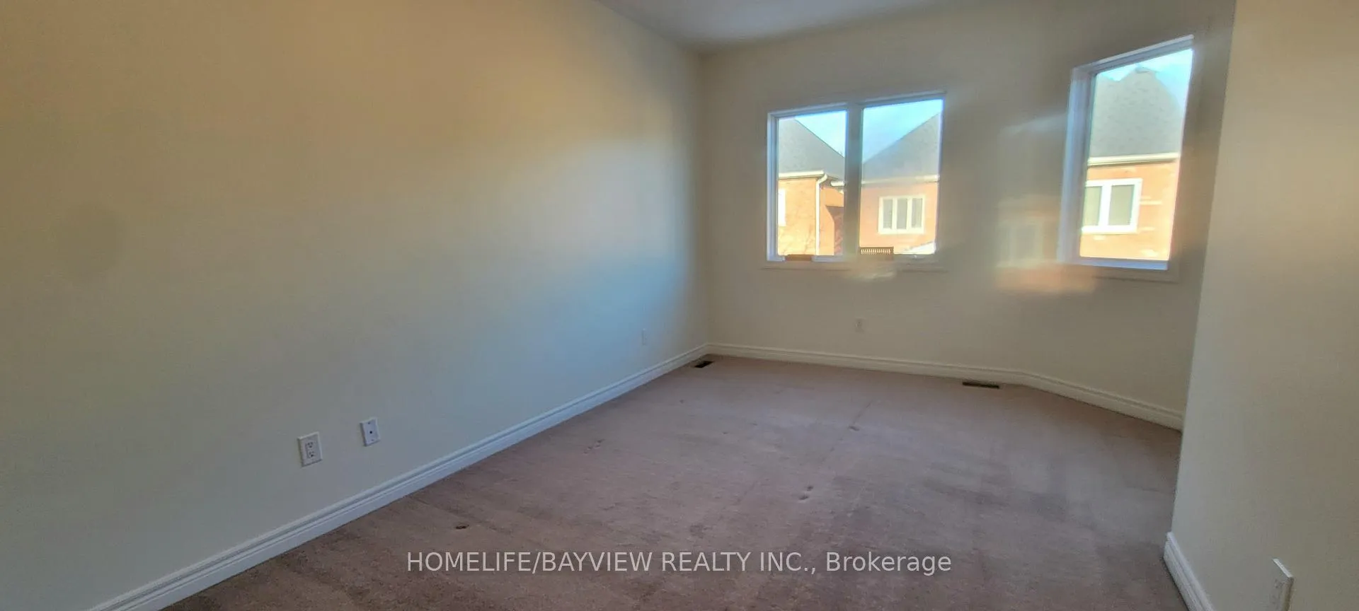 Photo 15 of 17 Mill River Drive, Vaughan, Patterson — HOMEH