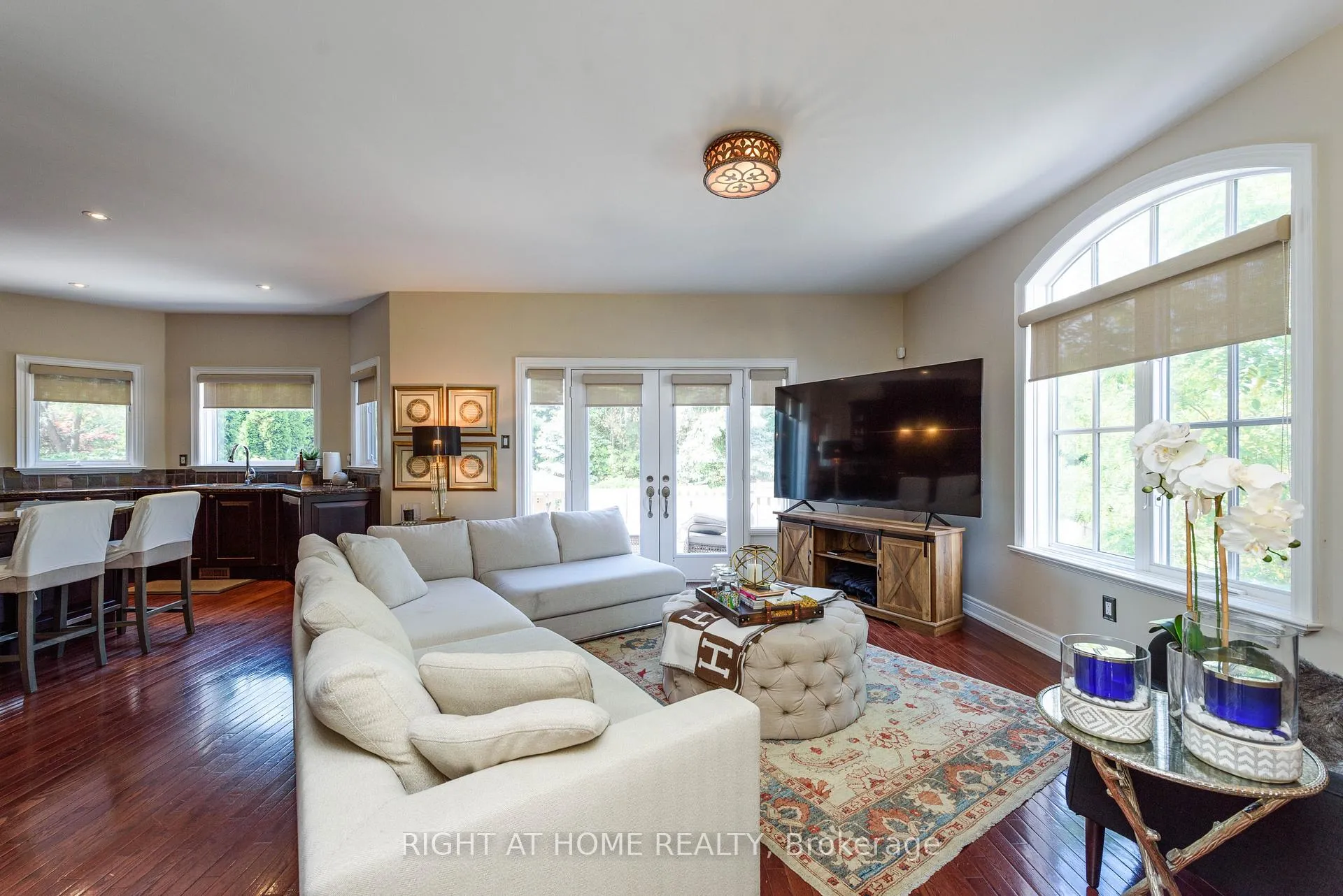 Photo 11 of 2243 Providence Road, Oakville, River Oaks — HOMEH