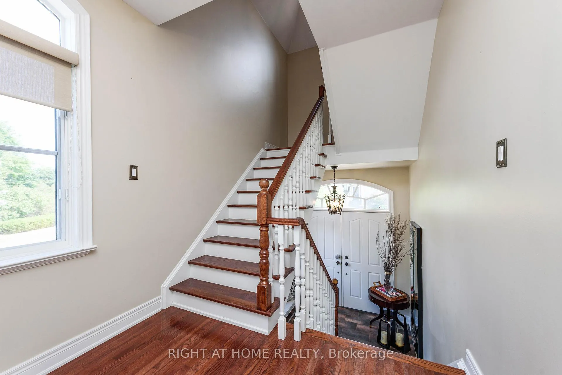 Photo 18 of 2243 Providence Road, Oakville, River Oaks — HOMEH
