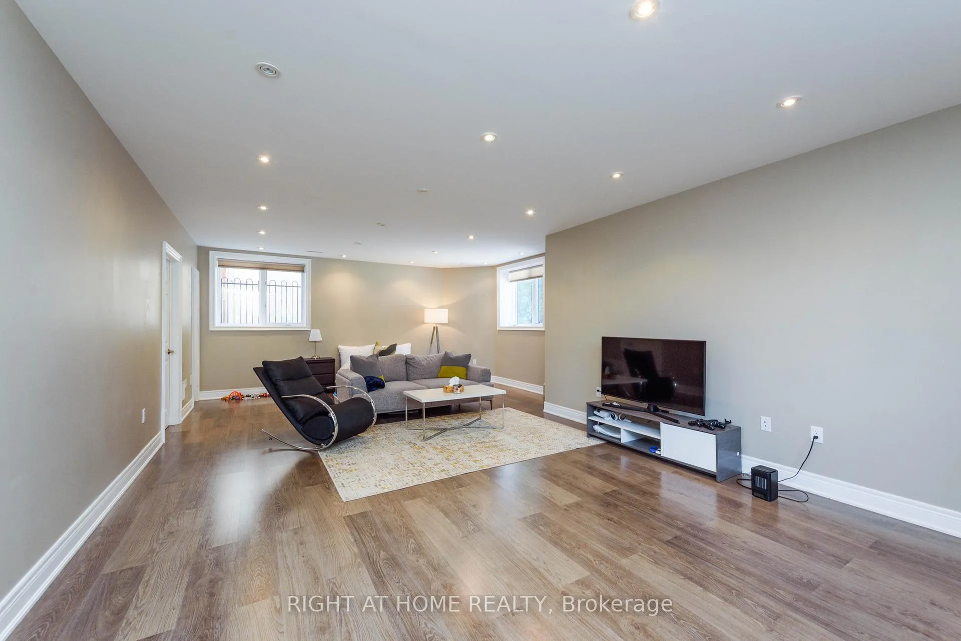 Photo 31 of 2243 Providence Road, Oakville, River Oaks — HOMEH