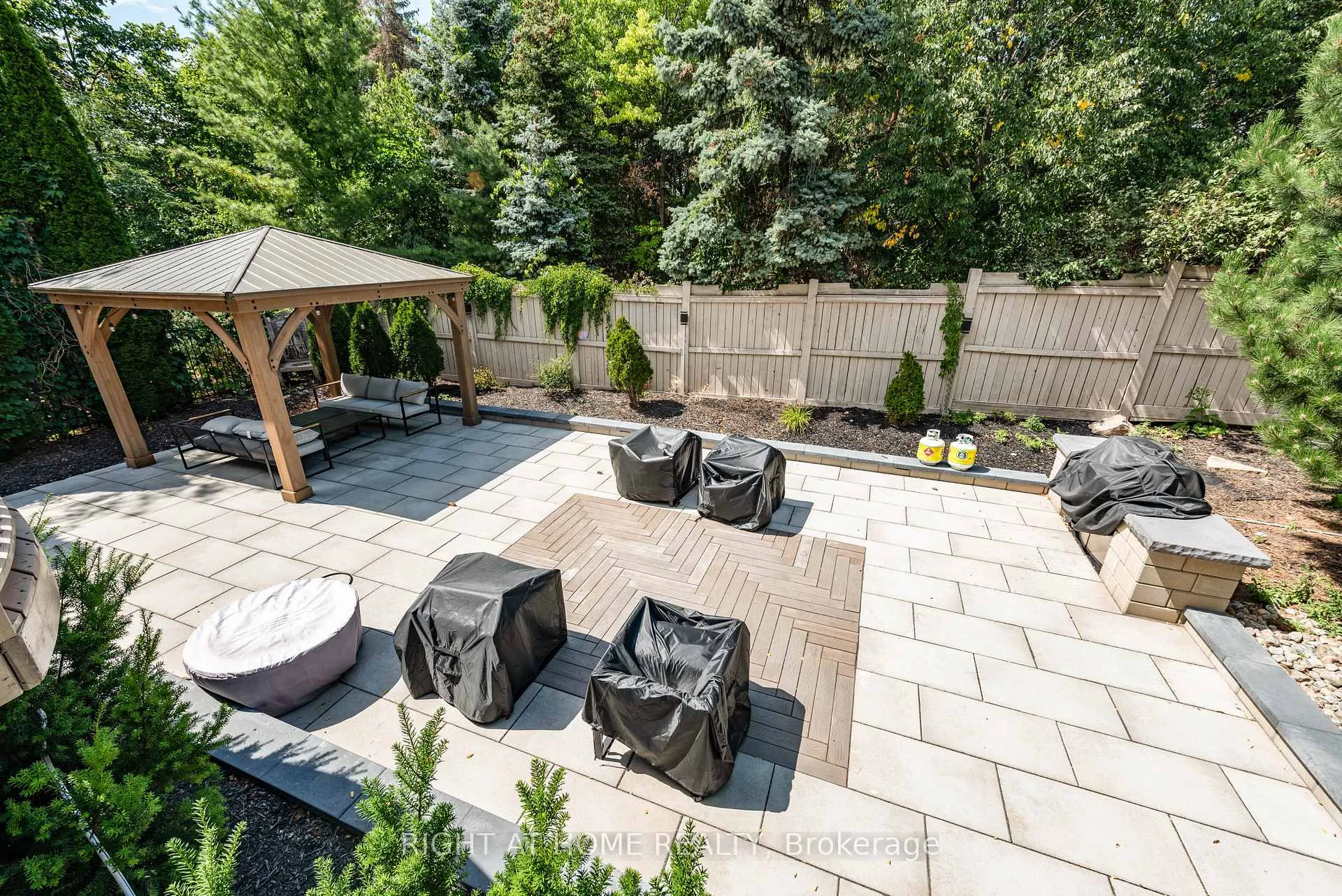 Photo 36 of 2243 Providence Road, Oakville, River Oaks — HOMEH