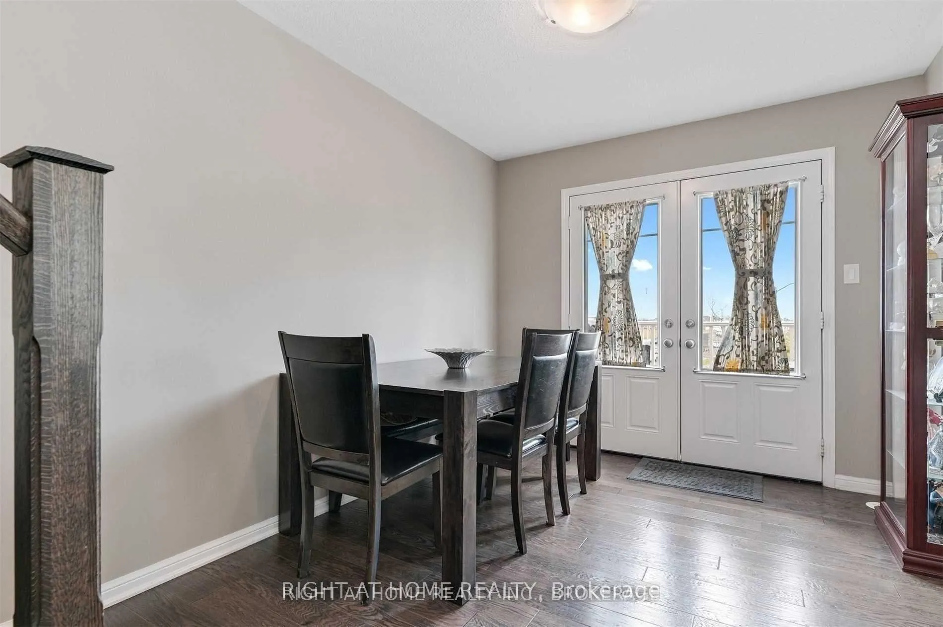Photo 14 of 939 Nadalin Heights, Milton, Willmott — HOMEH