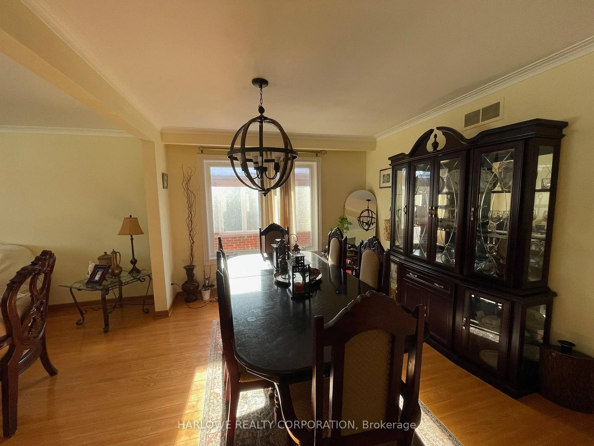 Photo 5 of 245 Derrydown Road, North York, York University Heights — HOMEH