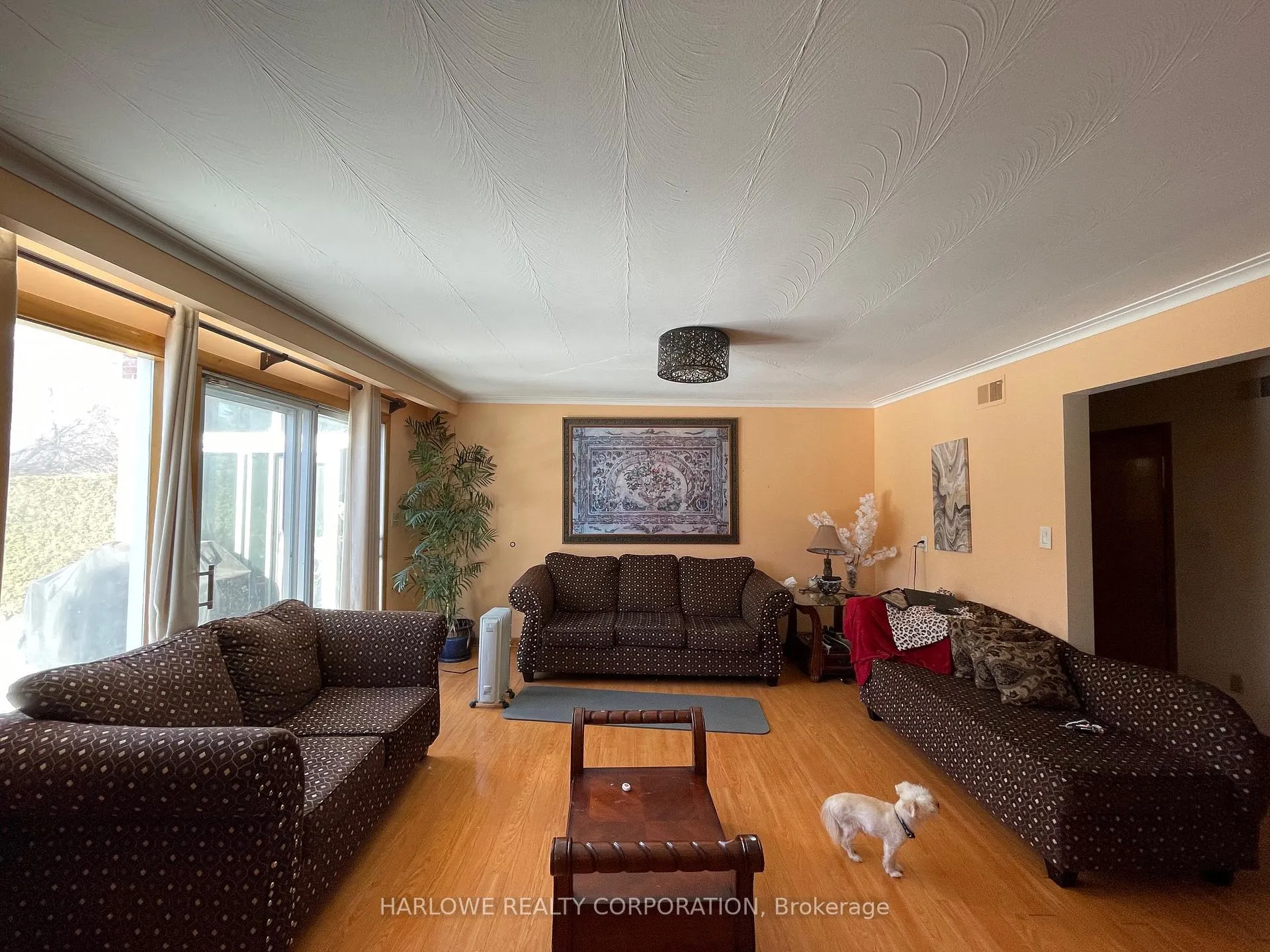 Photo 13 of 245 Derrydown Road, North York, York University Heights — HOMEH