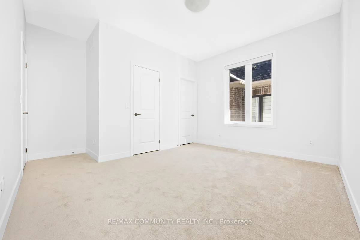 Photo 19 of 1039 Thompson Drive, Oshawa, Kedron — HOMEH