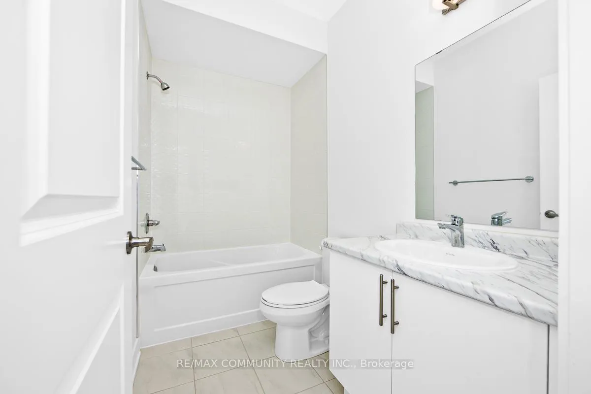 Photo 20 of 1039 Thompson Drive, Oshawa, Kedron — HOMEH