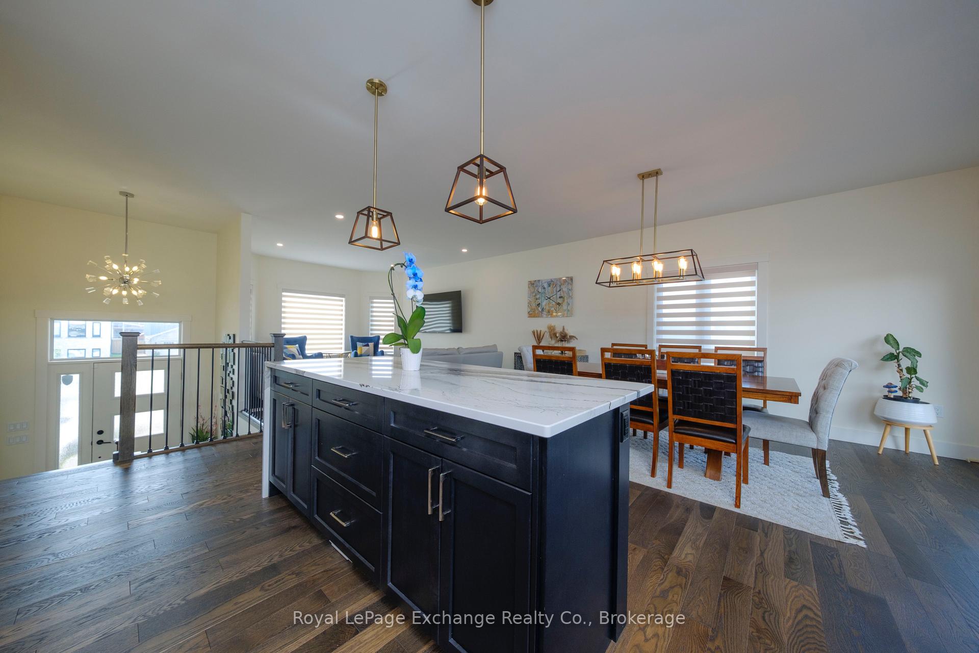 Photo 9 of 31 Lakefield Drive, Kincardine — HOMEH