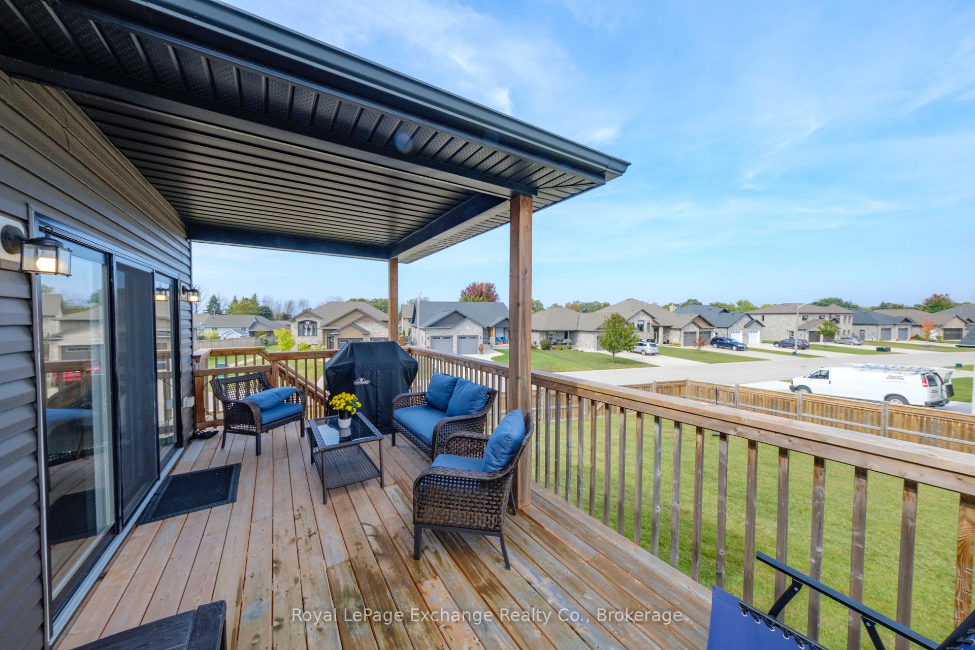 Photo 14 of 31 Lakefield Drive, Kincardine — HOMEH