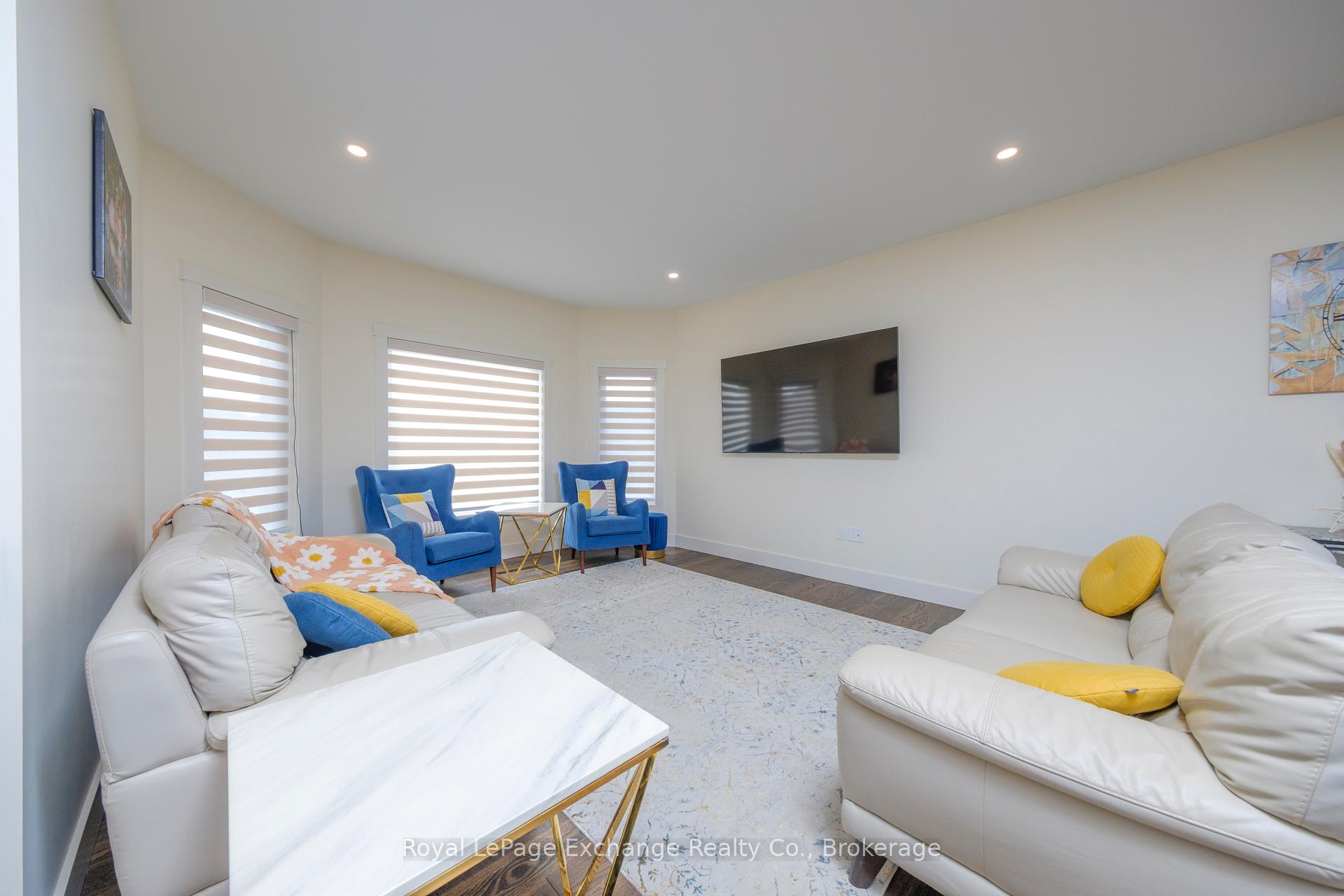 Photo 18 of 31 Lakefield Drive, Kincardine — HOMEH
