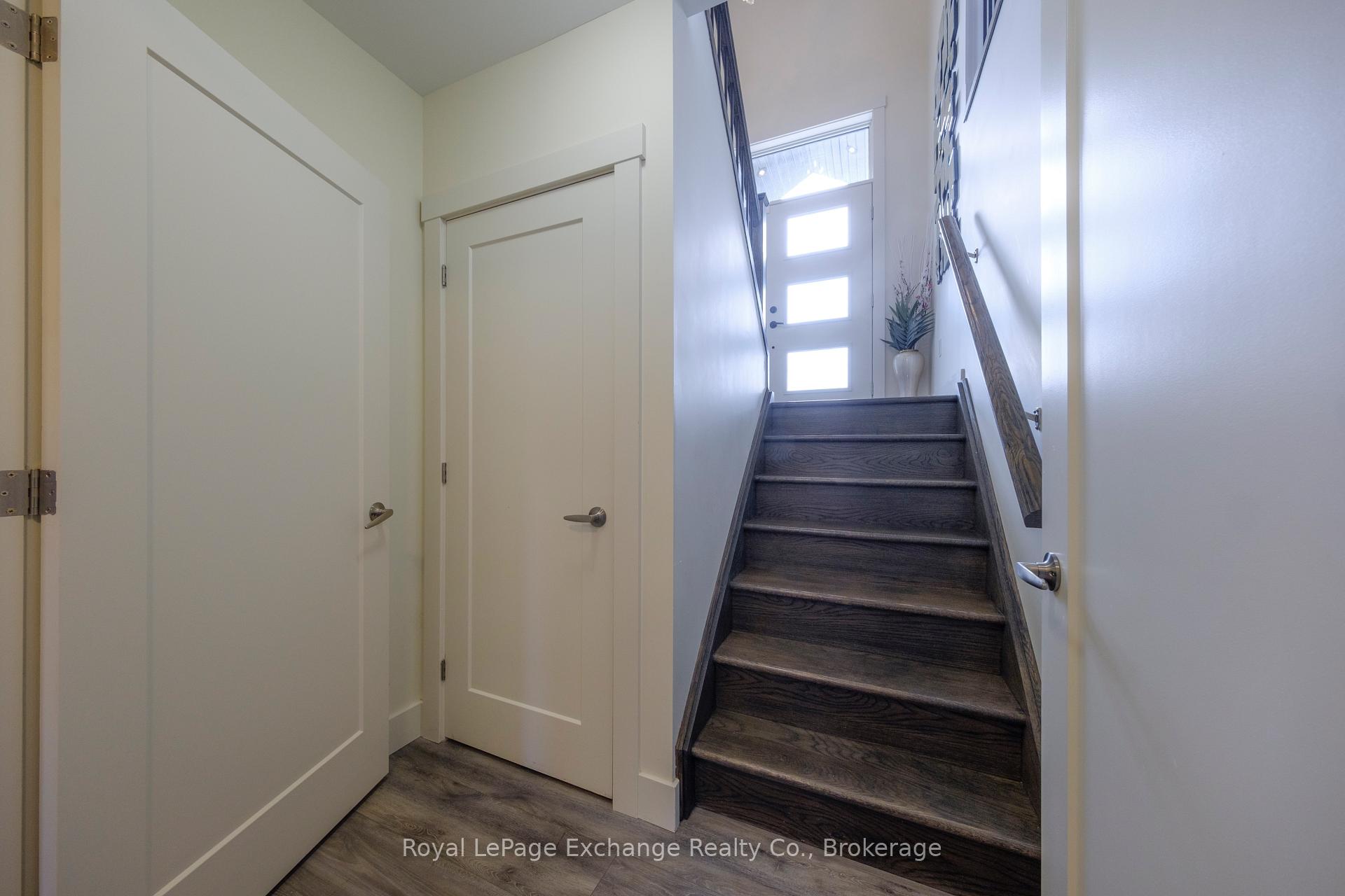 Photo 25 of 31 Lakefield Drive, Kincardine — HOMEH