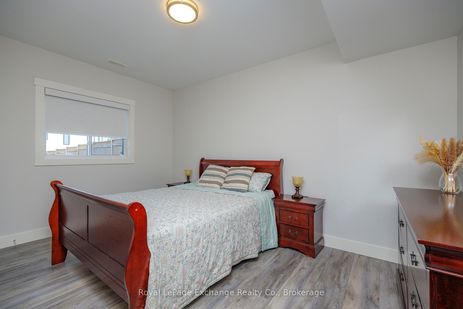 Photo 30 of 31 Lakefield Drive, Kincardine — HOMEH