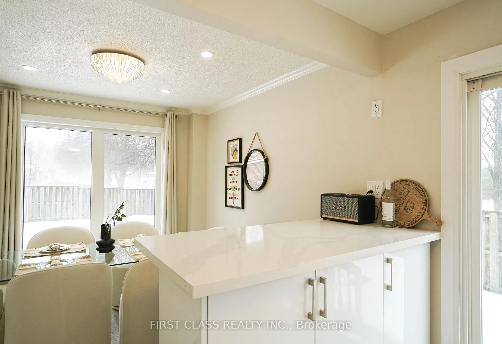 Photo 5 of 12 Radford Crescent, Markham, Sherwood-Amberglen — HOMEH