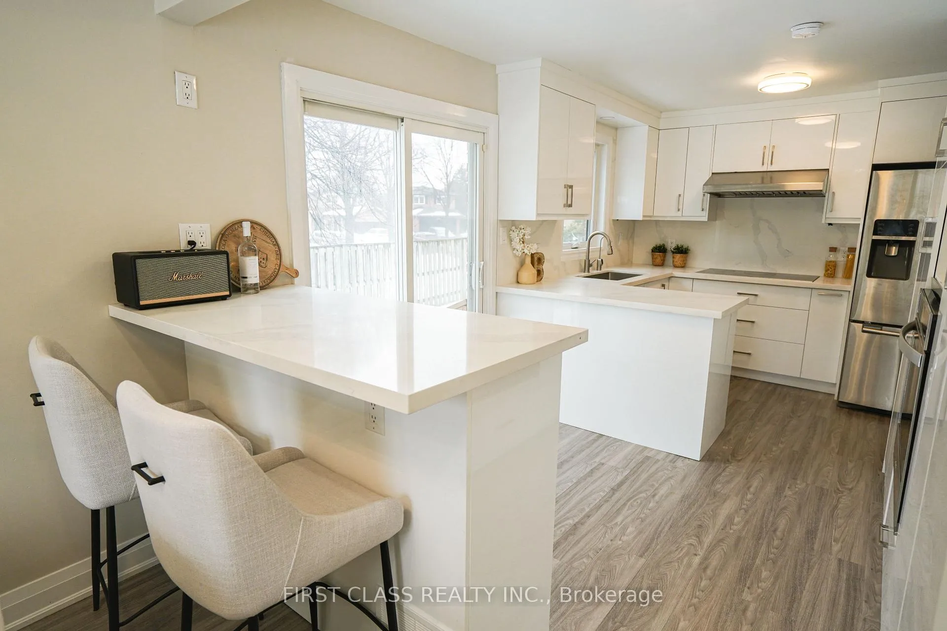 Photo 6 of 12 Radford Crescent, Markham, Sherwood-Amberglen — HOMEH