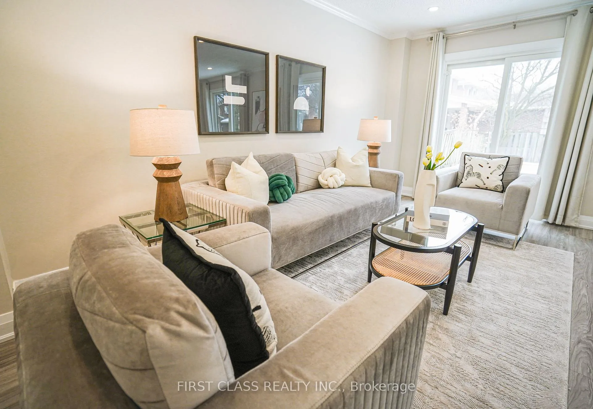 Photo 9 of 12 Radford Crescent, Markham, Sherwood-Amberglen — HOMEH