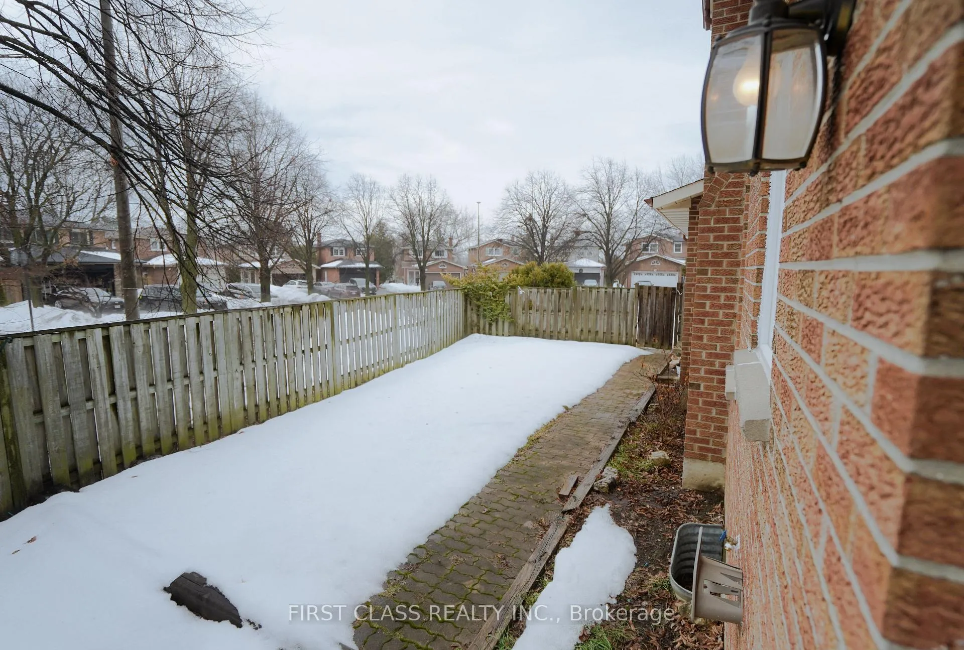 Photo 28 of 12 Radford Crescent, Markham, Sherwood-Amberglen — HOMEH