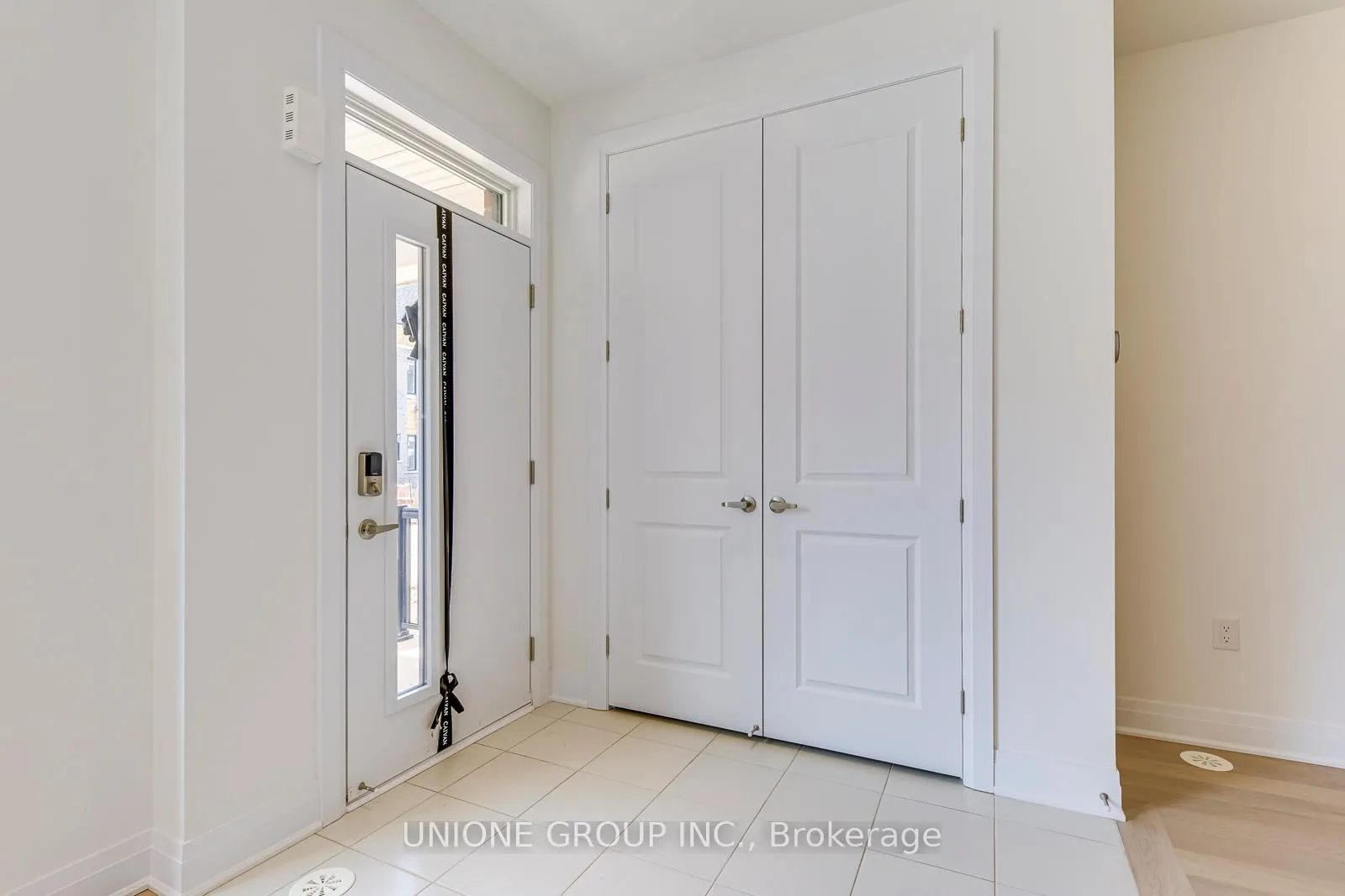 Photo 3 of 3271 Crystal Drive, Oakville, Glenorchy — HOMEH