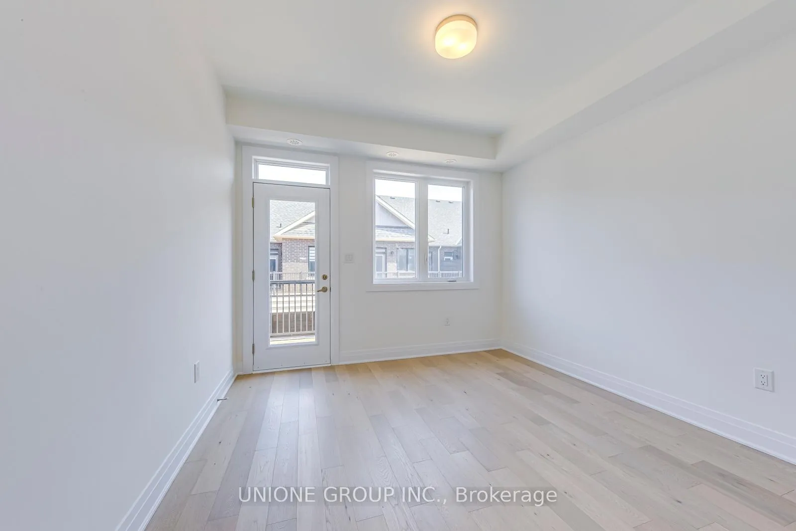 Photo 13 of 3271 Crystal Drive, Oakville, Glenorchy — HOMEH