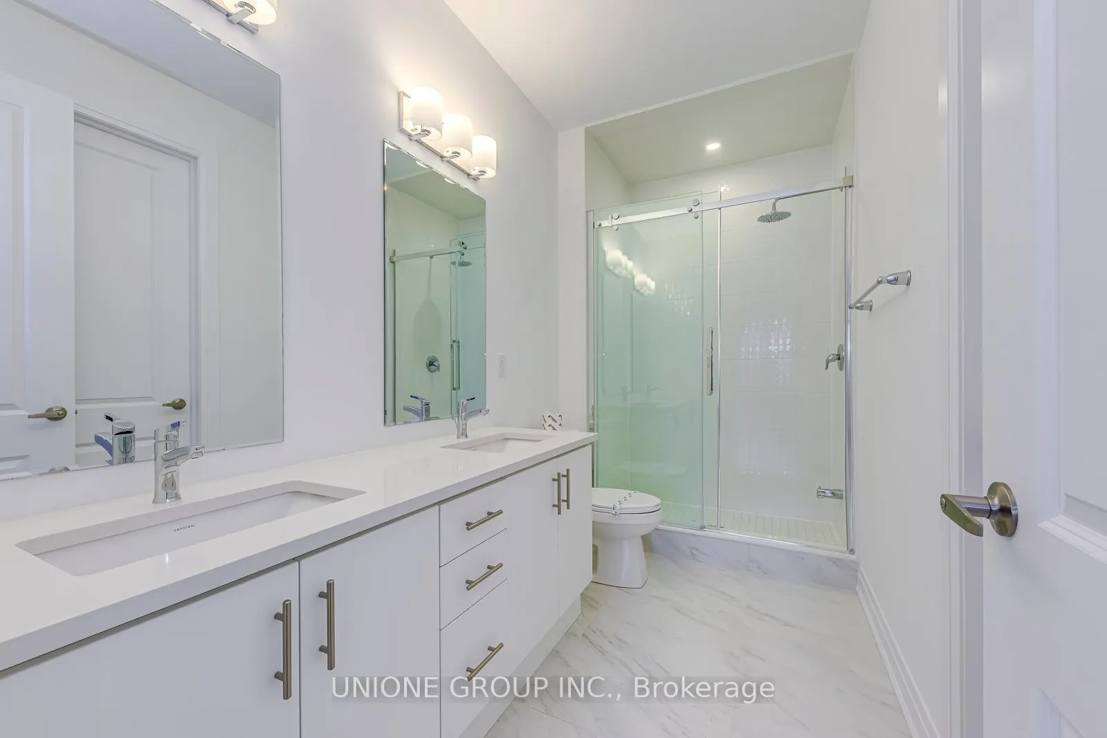 Photo 19 of 3271 Crystal Drive, Oakville, Glenorchy — HOMEH