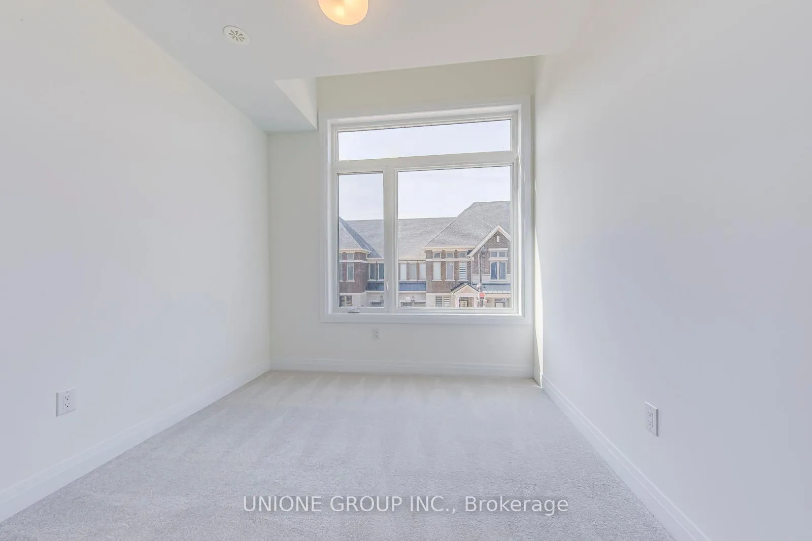 Photo 23 of 3271 Crystal Drive, Oakville, Glenorchy — HOMEH