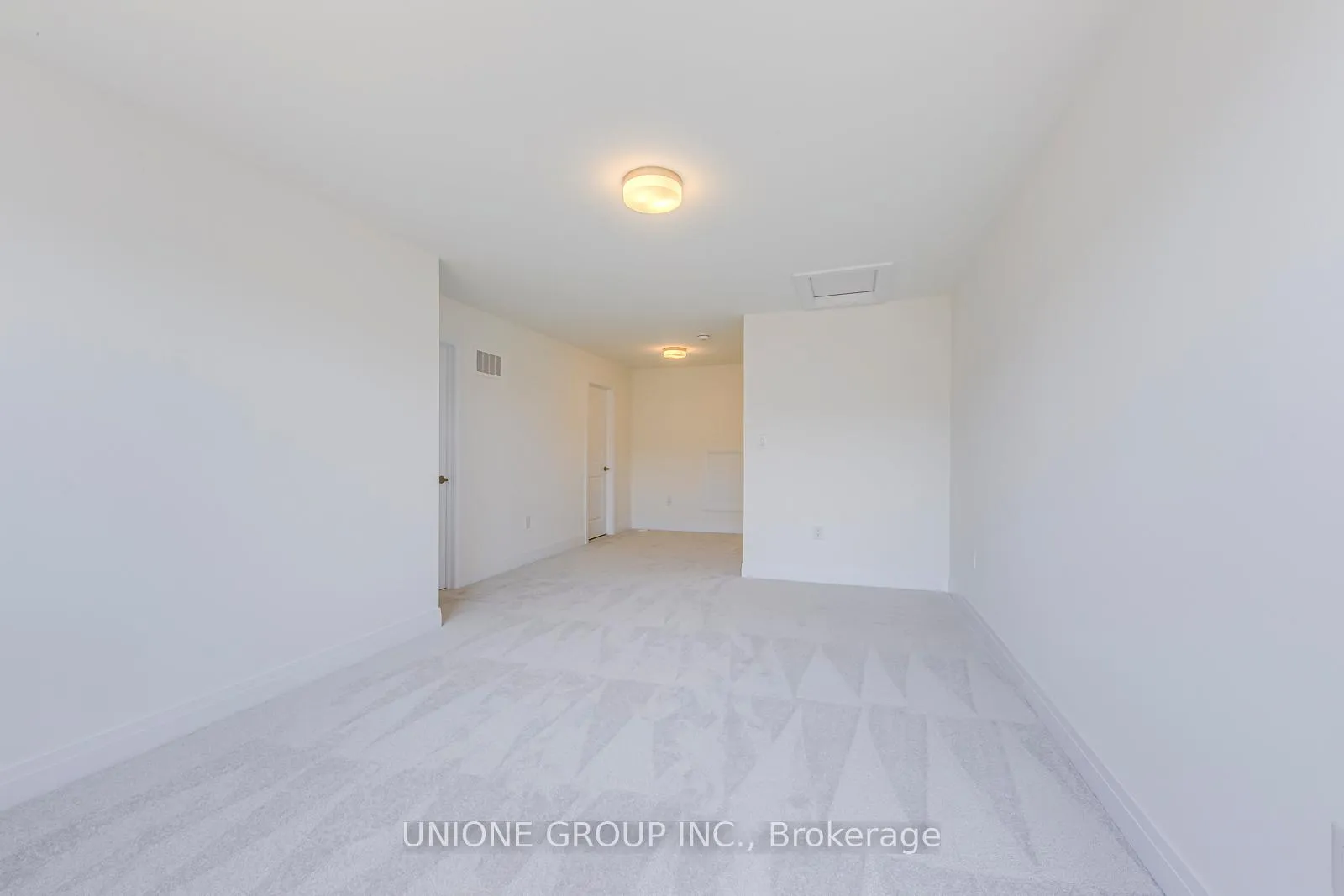 Photo 30 of 3271 Crystal Drive, Oakville, Glenorchy — HOMEH
