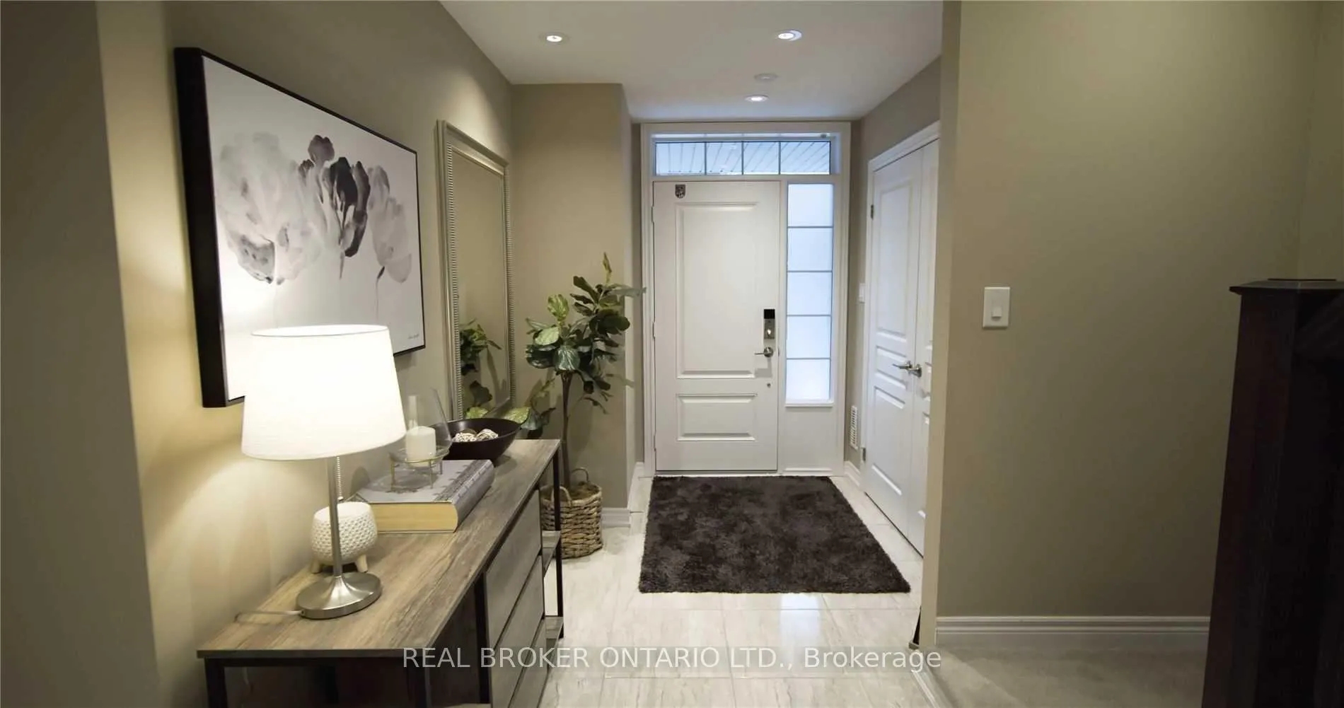 Photo 3 of 3102 Biltmore Common, Oakville, Joshua Meadows — HOMEH