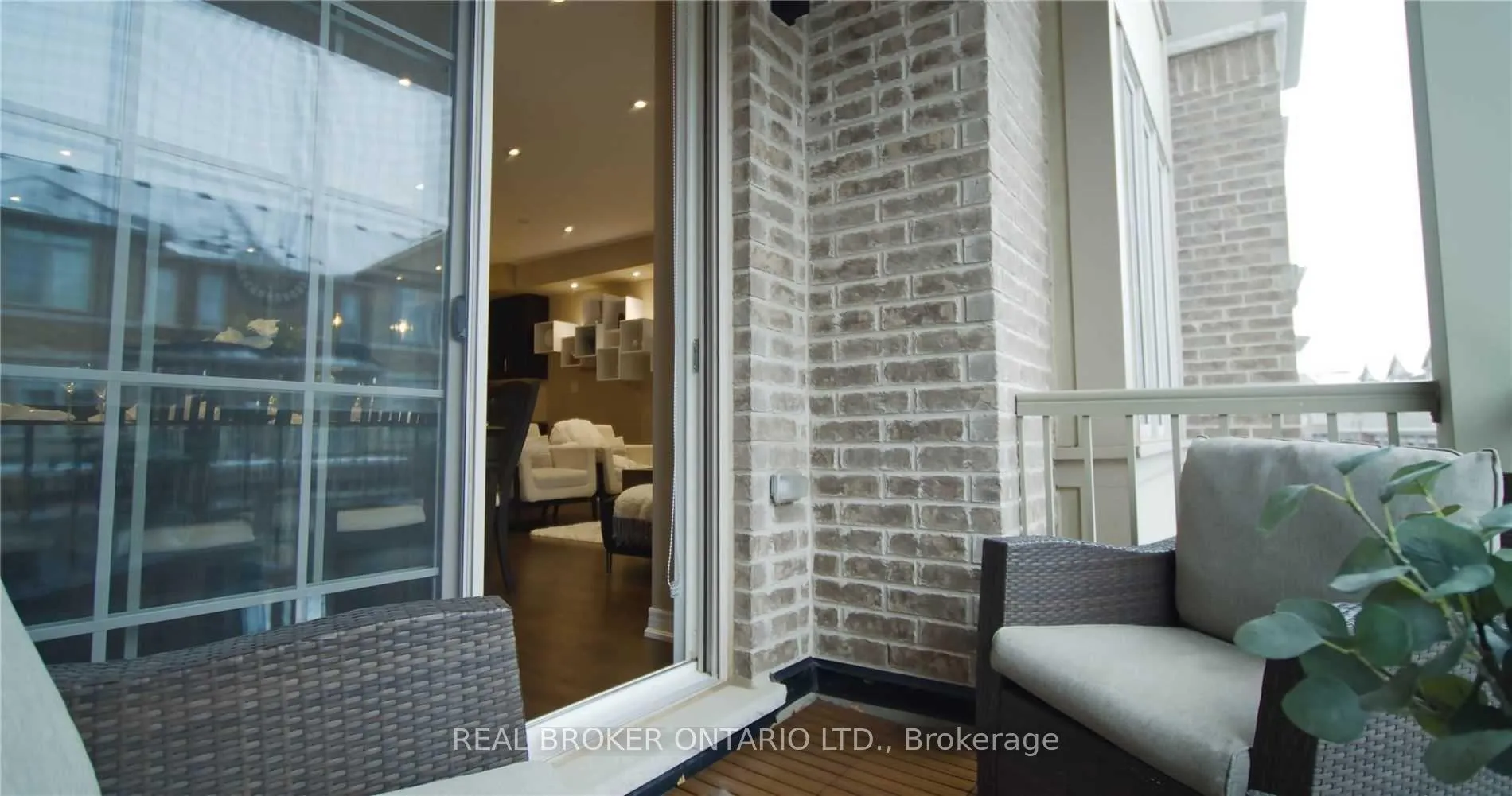 Photo 24 of 3102 Biltmore Common, Oakville, Joshua Meadows — HOMEH