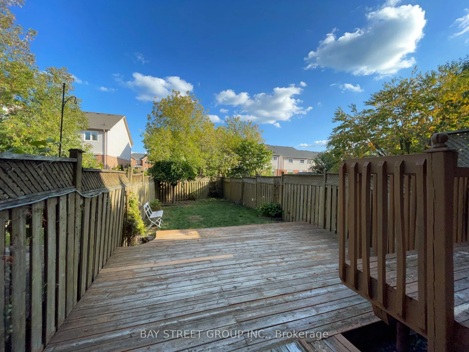 Photo 21 of 4404 Vallence Drive, Burlington, Shoreacres — HOMEH