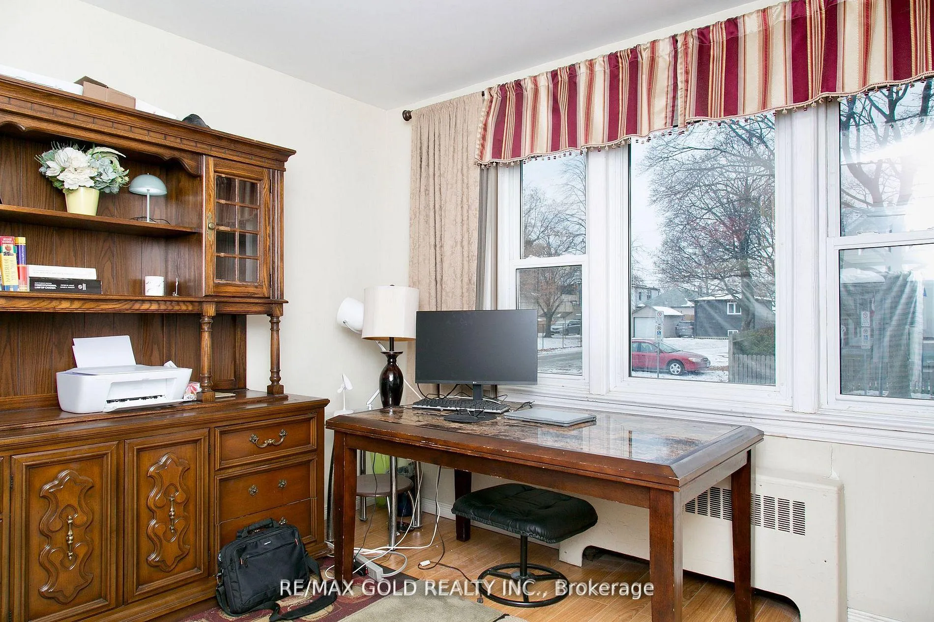 Photo 8 of 1236 Hickory Road, Windsor — HOMEH