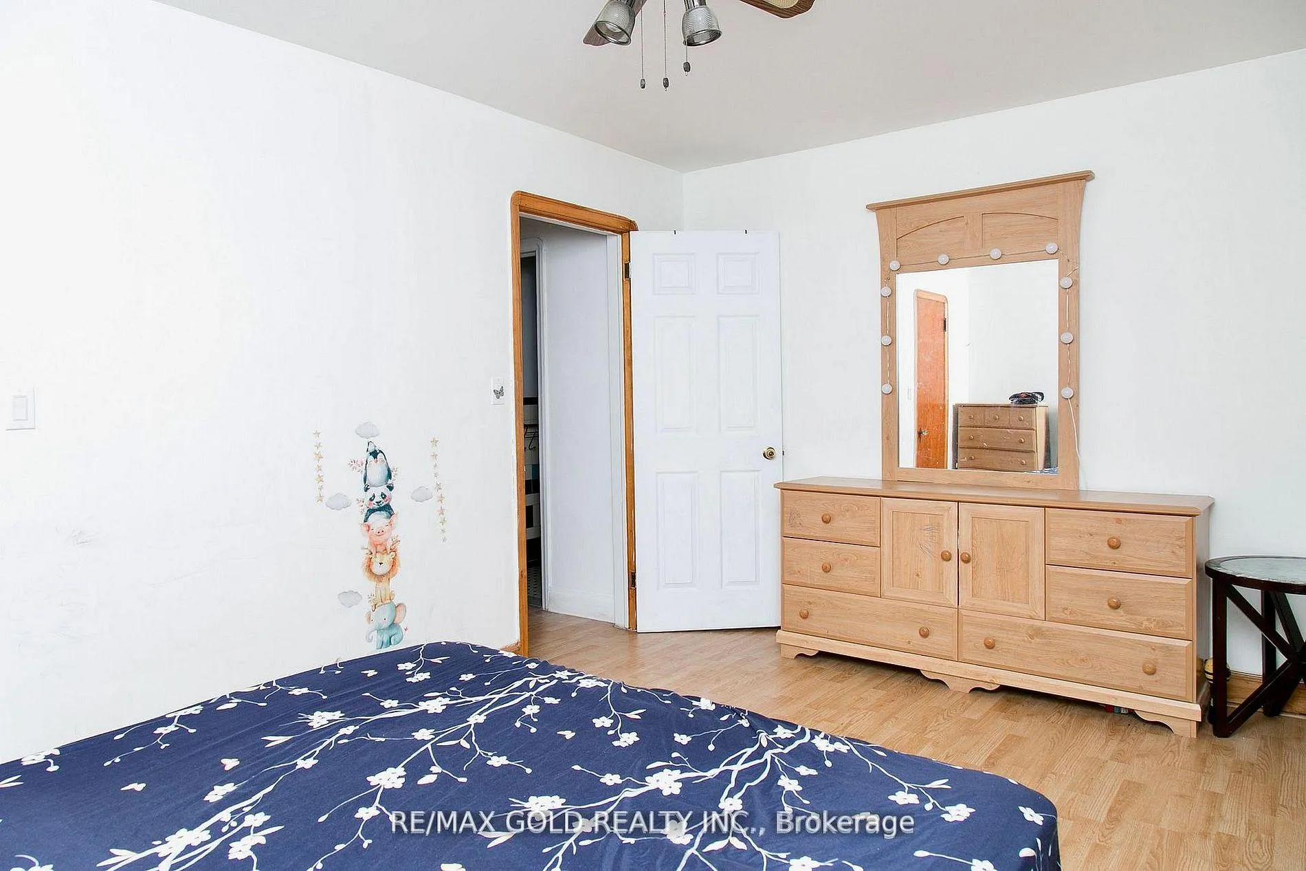 Photo 19 of 1236 Hickory Road, Windsor — HOMEH