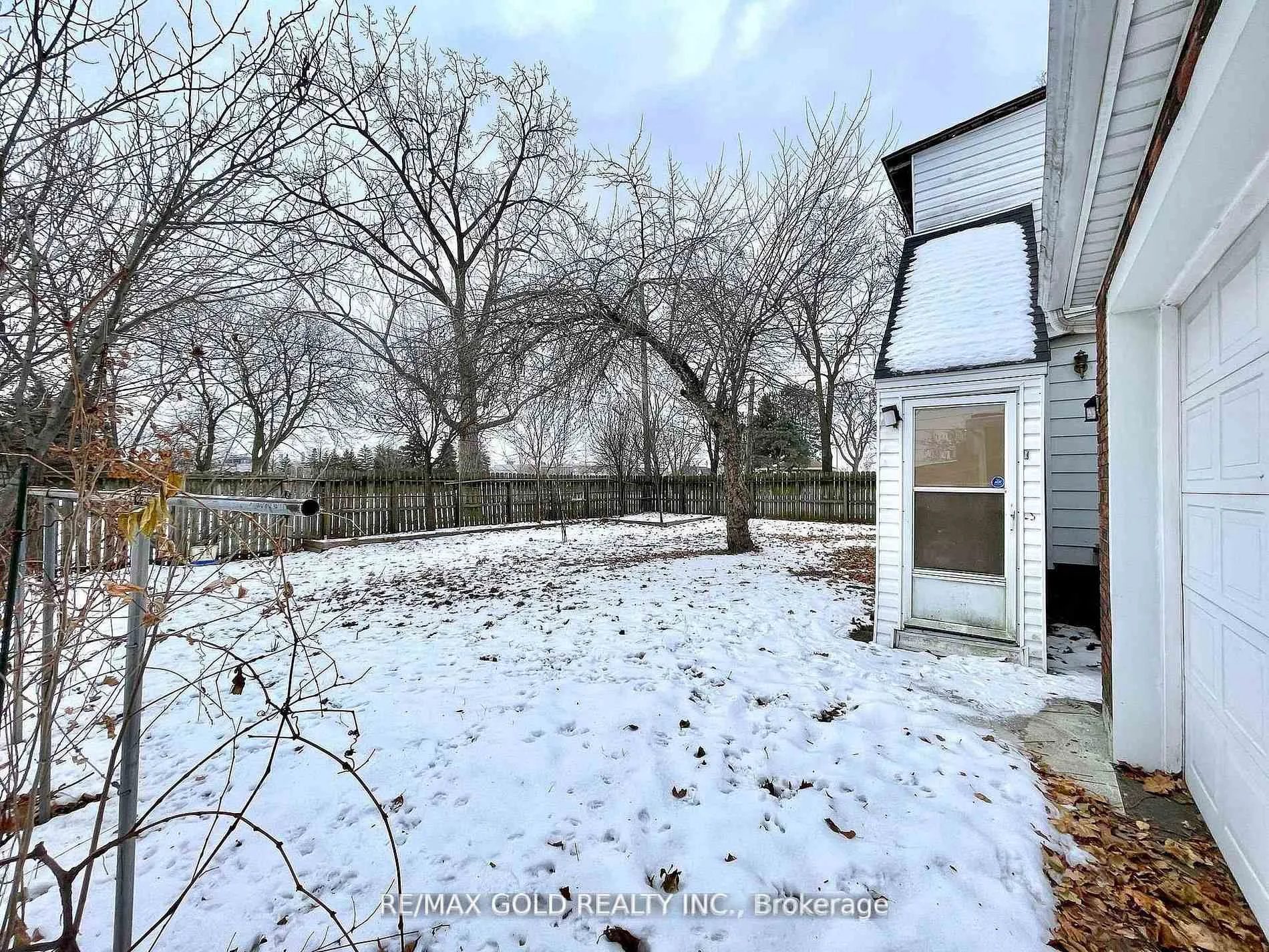 Photo 32 of 1236 Hickory Road, Windsor — HOMEH