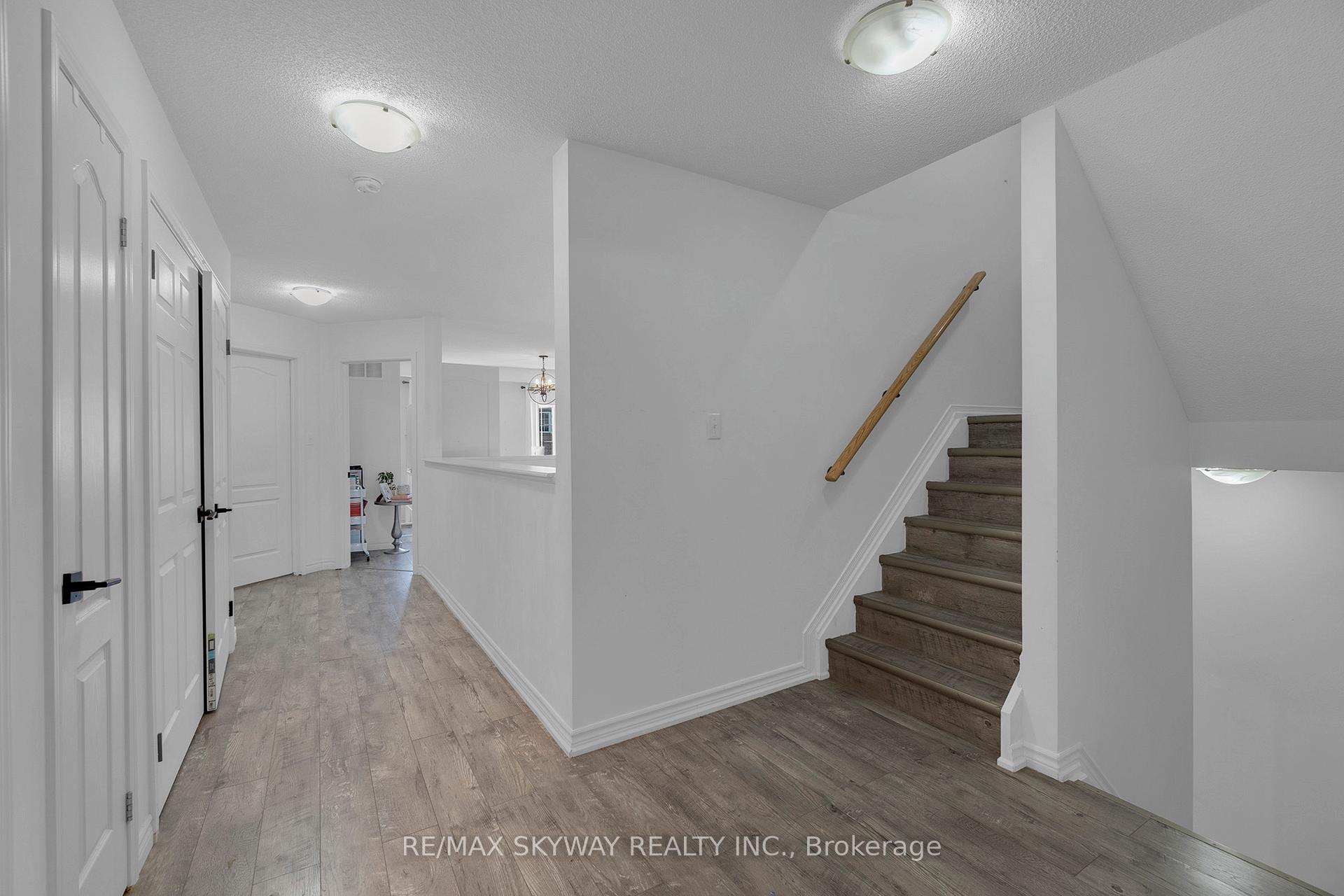 Photo 32 of 1433 Sheldon Street, Innisfil, Alcona — HOMEH