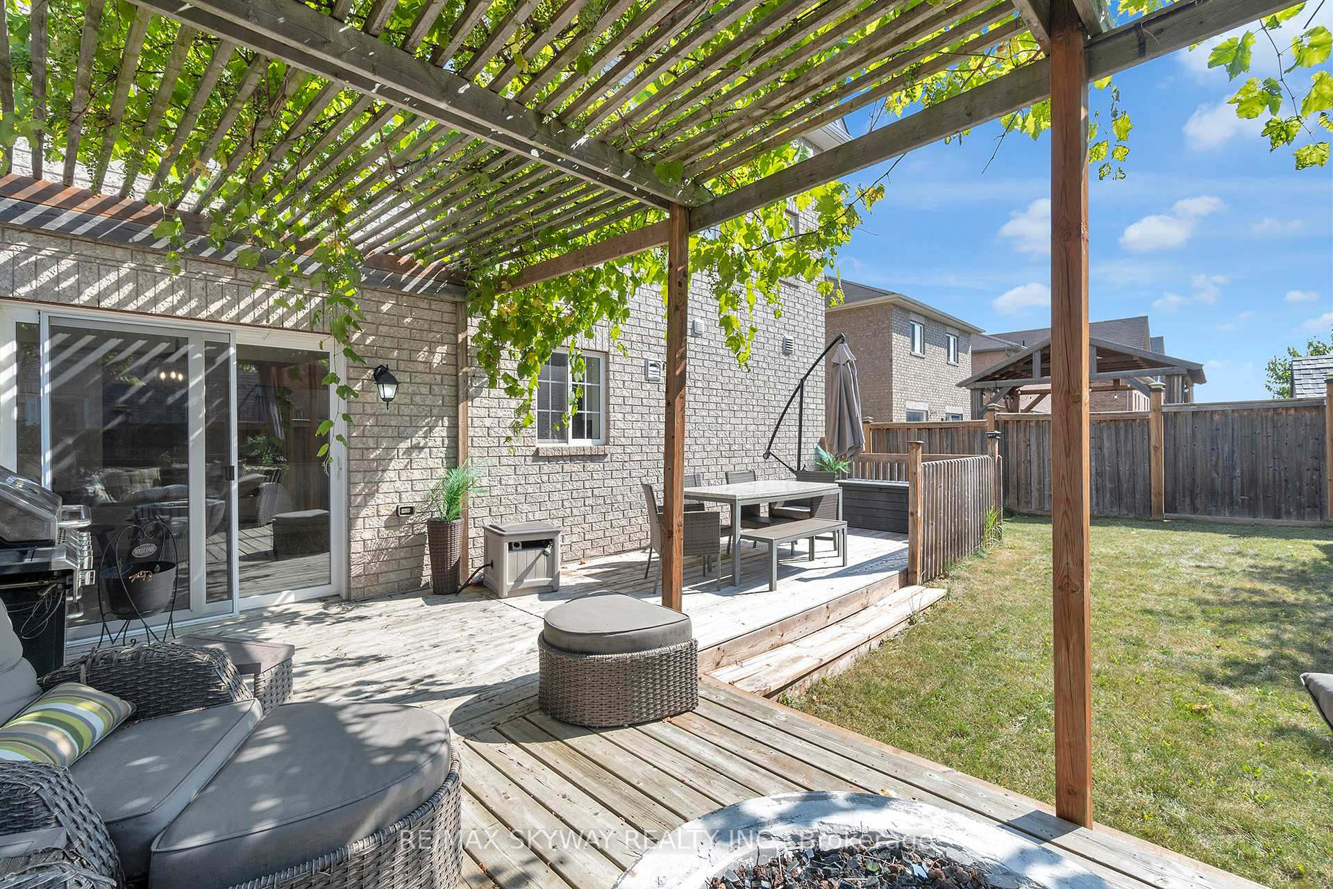Photo 38 of 1433 Sheldon Street, Innisfil, Alcona — HOMEH