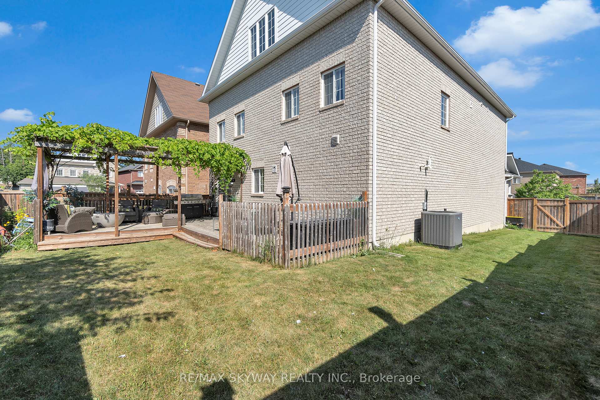 Photo 43 of 1433 Sheldon Street, Innisfil, Alcona — HOMEH