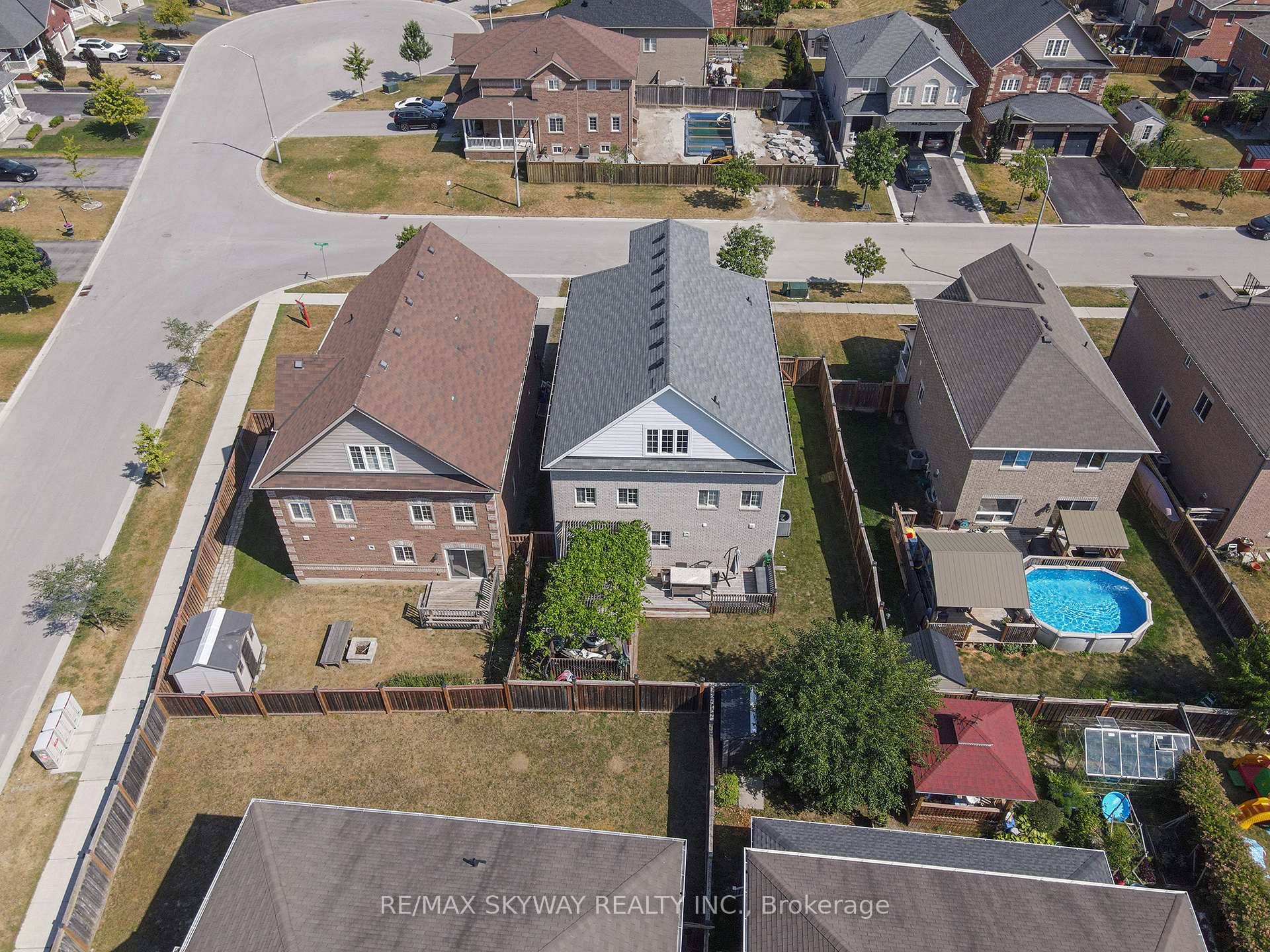 Photo 44 of 1433 Sheldon Street, Innisfil, Alcona — HOMEH