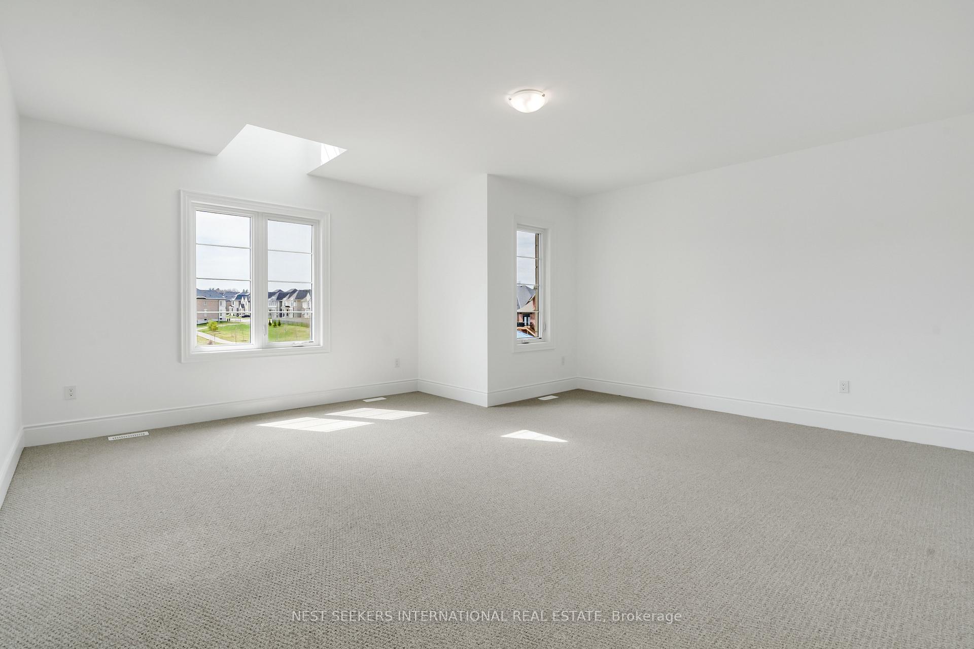 Photo 10 of 96 Stokes Drive, King, Nobleton — HOMEH