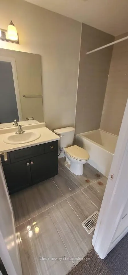 Photo 5 of Unit 87, 1169 Garner Road E, Hamilton, Meadowlands — HOMEH